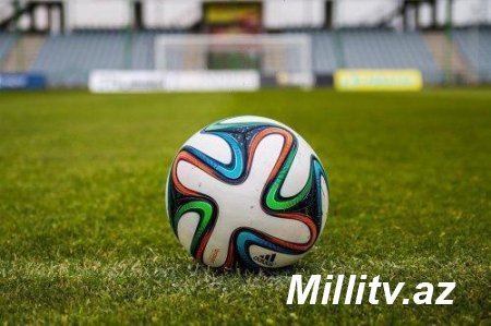 Millimizə 28 futbolçu çağırıldı