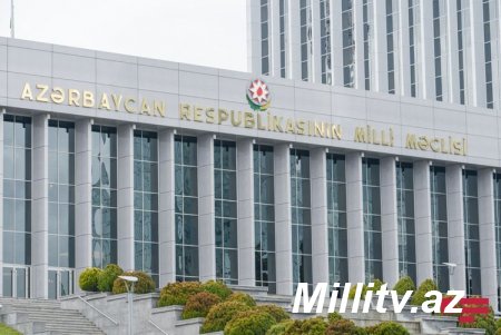 Azərbaycanda millət vəkilləri banklara çağırış edib