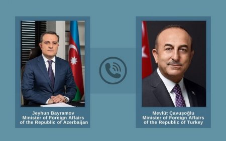 Türkiyə və Azərbaycanın XİN başçıları ermənilərin hərbi cinayətlərini müzakirə ediblər