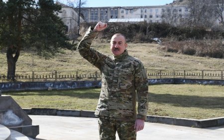 "Bizim hədəfimiz Şuşa idi, zəfərimiz də Şuşa oldu" - Ali Baş Komandan