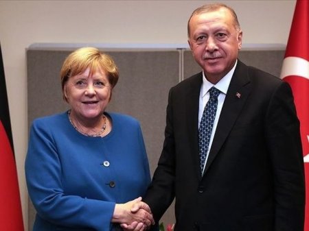 Ərdoğan və Merkel arasında görüş keçirilib