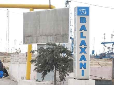 Balaxanı Əməliyyat Şirkətinin iki vəzifəli şəxsi neftli ərazidə restoran tikdirir - ÖZBAŞINALIQ!