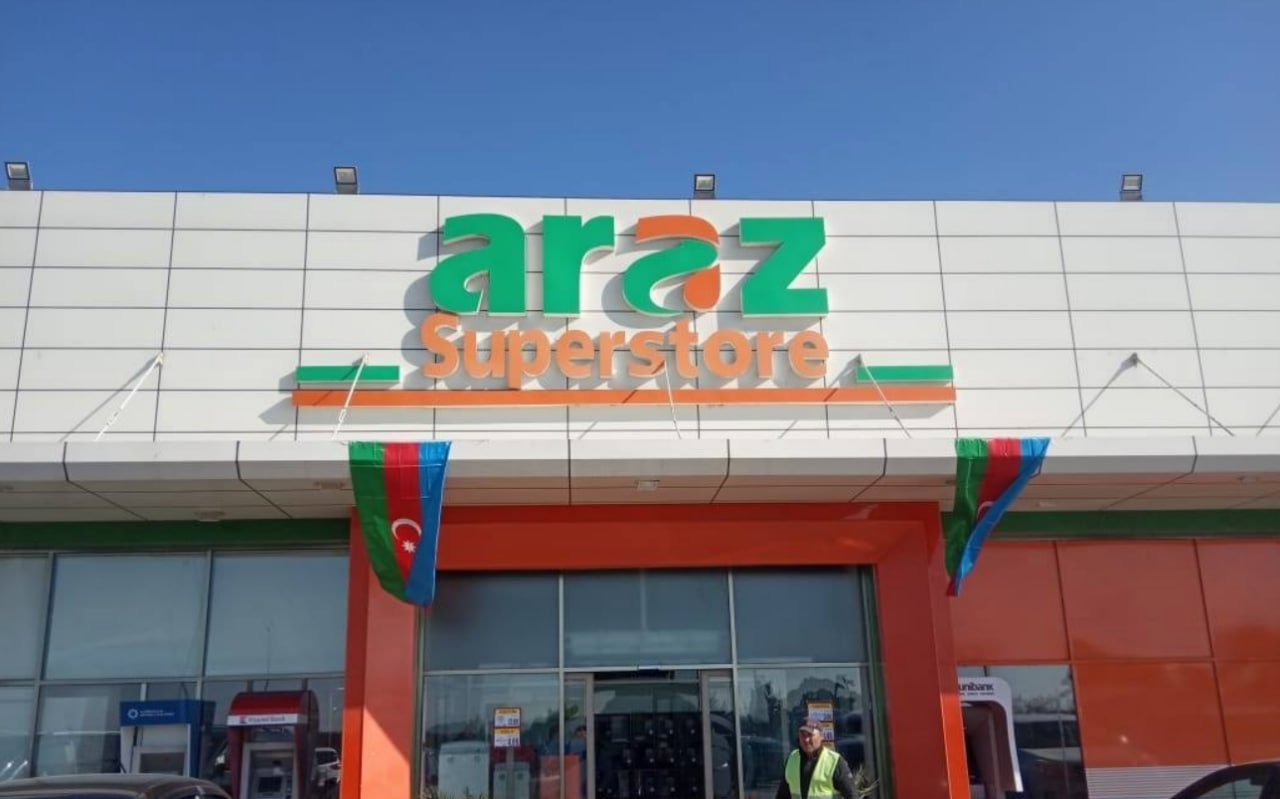 “Araz” supermarketlər şəbəkəsində BİABIRÇILIQ - 2024-cü ildə istehsal olunacaq məhsullar satılır?