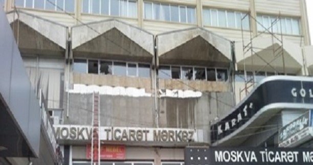 `Moskva` Ticarət Mərkəzinin işçiləri NƏDƏN ETİRAZA QALXDI? - ÖZBAŞINALIQ!