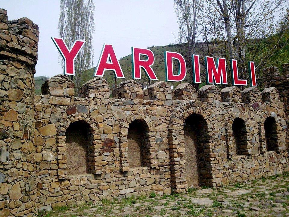 Yardımlını hələ də O İDARƏ EDİR... - Yardımlı rayonunda tender oyunu...