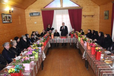 Yevlaxın başçısı şəhid ailələrinin iştirak etdiyi tədbirlərdən niyə yayınır? – Hərbi ekspert soruşur